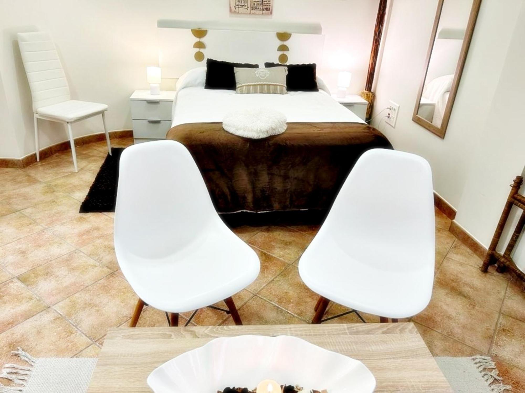 Holibai, Rulina , Single Private Ensuite, 巴约讷 外观 照片