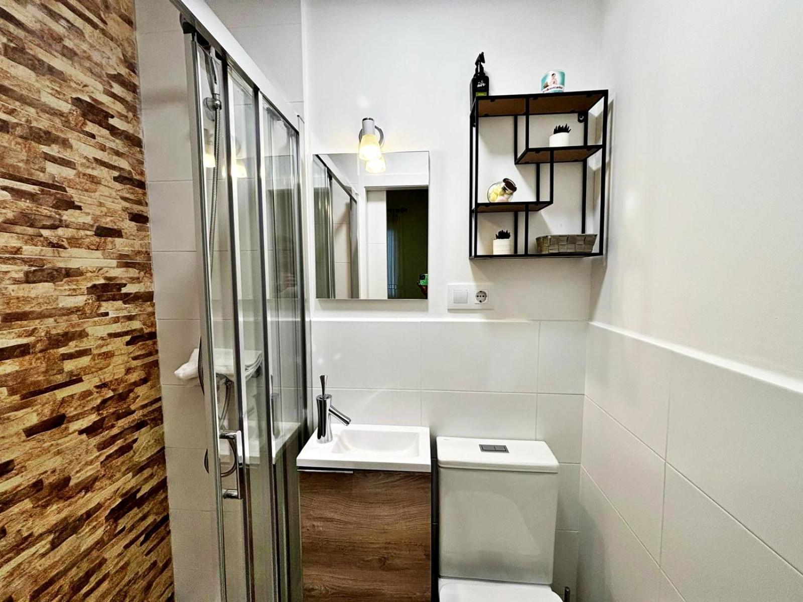 Holibai, Rulina , Single Private Ensuite, 巴约讷 外观 照片